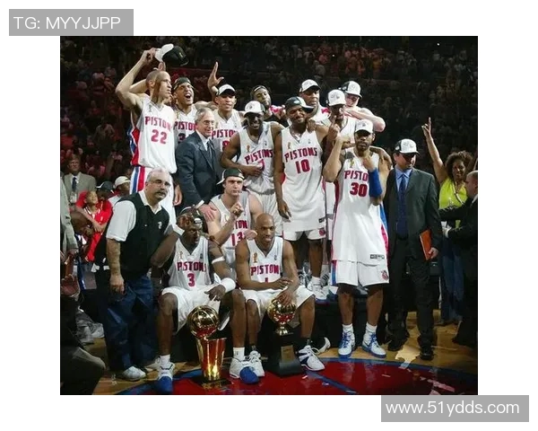 2008年湖人与活塞的巅峰对决回顾：一场篮球史上的经典较量与传奇时刻