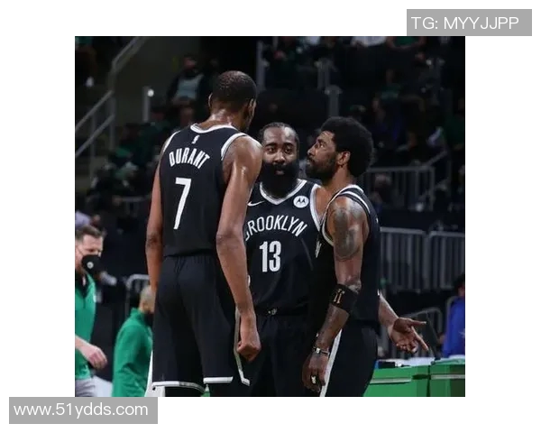 2010年雷霆与篮网激战回顾：一场扣人心弦的篮球对决与精彩瞬间