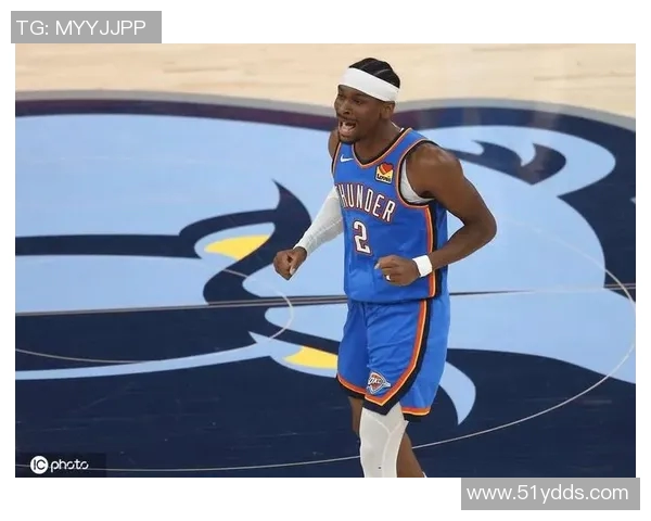 2015年NBA季后赛雷霆与灰熊的激烈对决回顾与分析