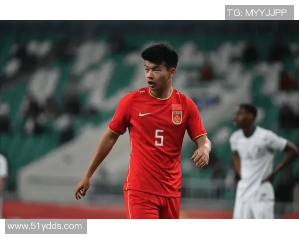 中国U22青年队迎战印尼队全力争胜展现青春风采