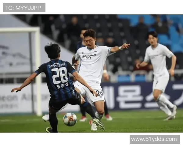 今天江原对阵蔚山的精彩直播全程回顾与赛后分析